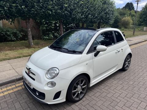 Abarth 500C view 3