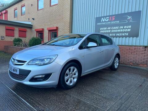 Vauxhall Astra view 5