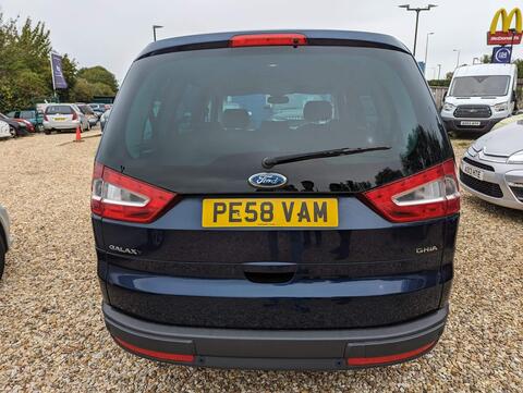 Ford Galaxy view 24