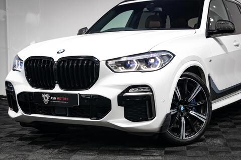 BMW X5 view 2