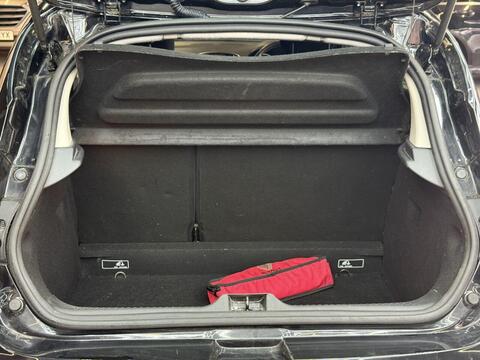 Renault Clio view 22