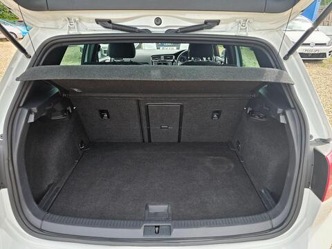 Volkswagen Golf view 30