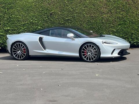 Mclaren GT view 2