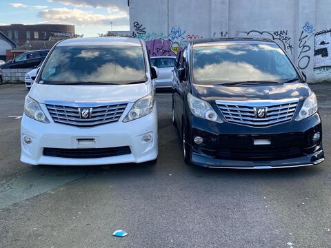 Toyota Alphard view 11