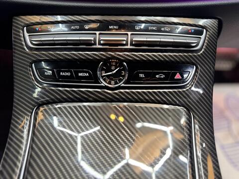 Mercedes-Benz E-Class view 42