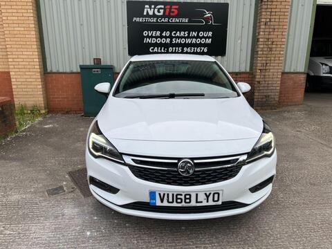 Vauxhall Astra view 5