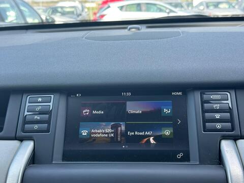 Land Rover Discovery Sport view 12