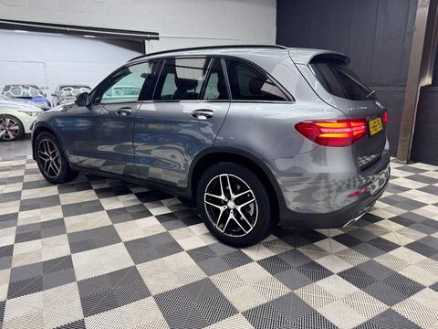 Mercedes-Benz GLC view 14