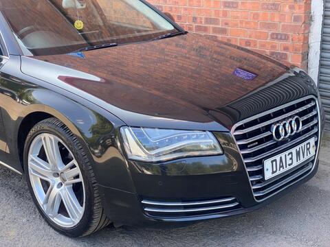 Audi A8 view 8
