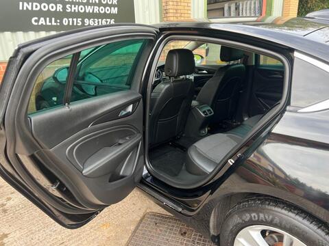 Vauxhall Insignia view 15