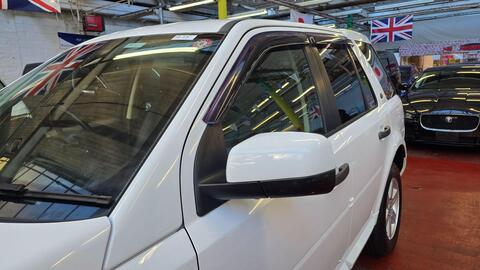 Land Rover Freelander view 33