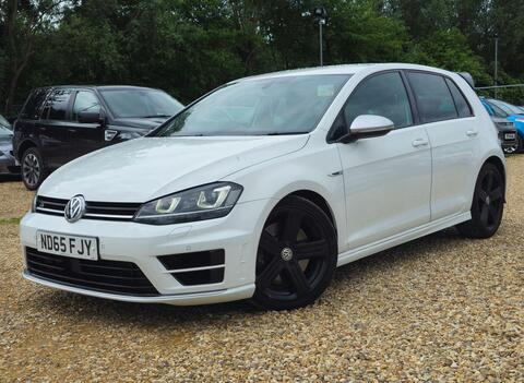 Volkswagen Golf view 2