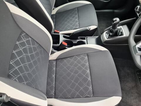Nissan Micra view 36