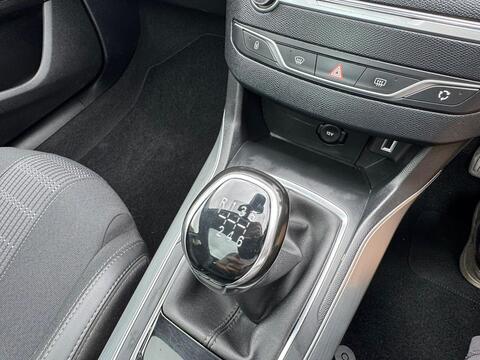 Peugeot 308 view 24