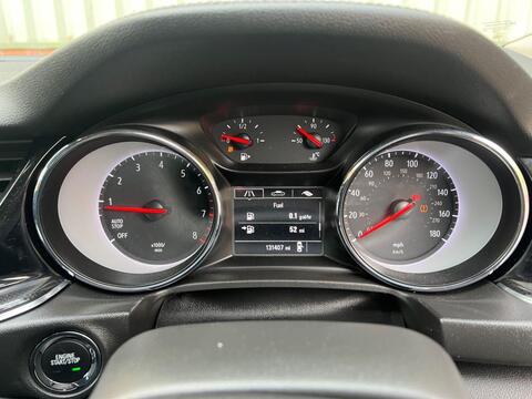 Vauxhall Insignia view 24