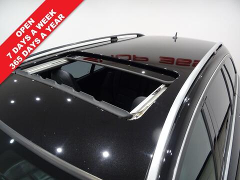 Mercedes-Benz C-Class view 2