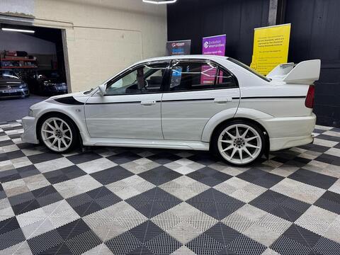 Mitsubishi Lancer view 24