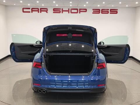 Audi A5 view 32