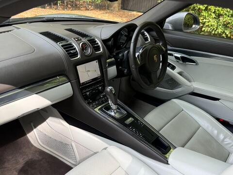 Porsche Cayman view 49