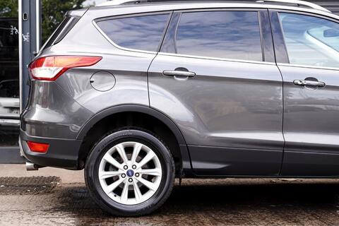 Ford Kuga view 35