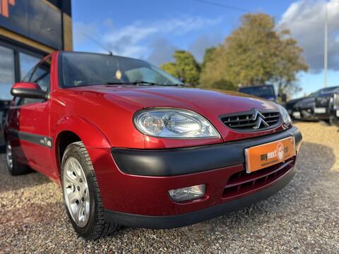 Citroen Saxo view 2