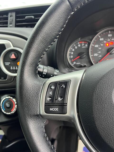Toyota Yaris view 20