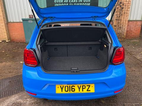 Volkswagen Polo view 12