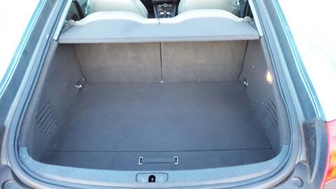 Audi TT view 33