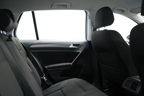 Volkswagen Golf view 10