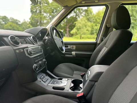 Land Rover Discovery view 25