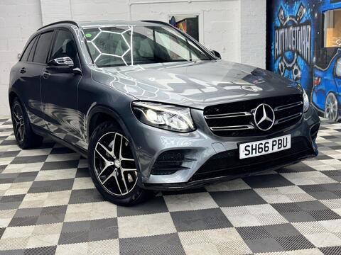 Mercedes-Benz GLC view 3