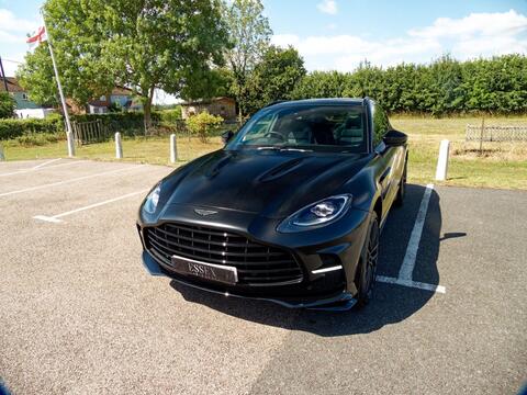 Aston Martin DBX view 17