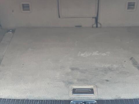 Porsche Cayenne view 69