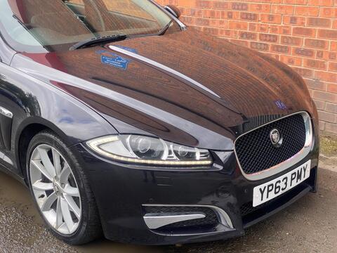 Jaguar XF view 6