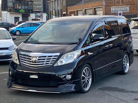 Toyota Alphard view 5