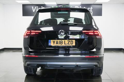 Volkswagen Tiguan view 2