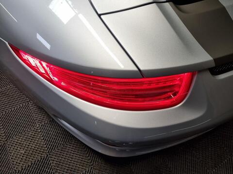 Porsche 911 view 42