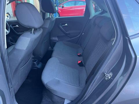 Volkswagen Polo view 17