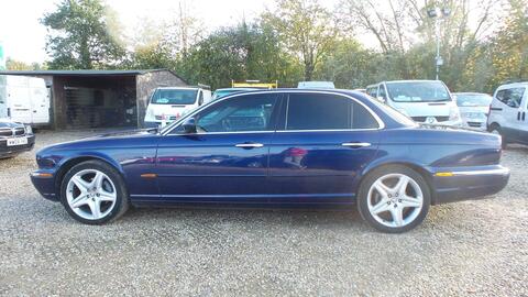 Jaguar XJ view 6