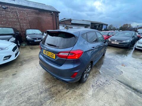 Ford Fiesta view 14