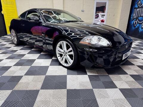 Jaguar XK view 12
