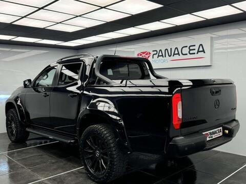 Mercedes-Benz X-Class view 21