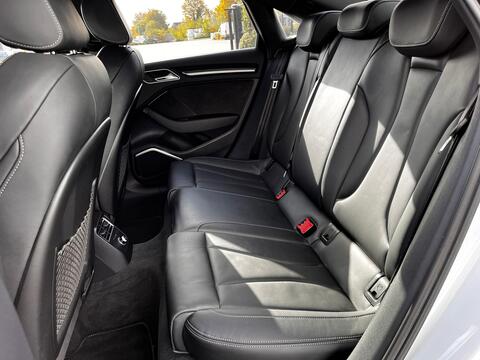 Audi RS3 view 44