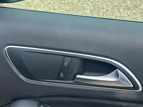 Mercedes-Benz A Class view 57