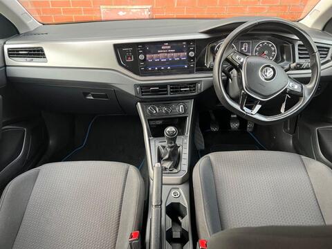 Volkswagen Polo view 18