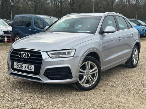 Audi Q3 view 2