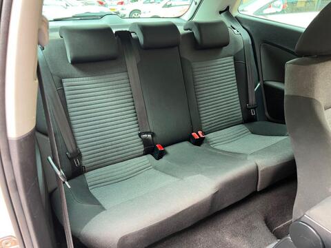 Volkswagen Polo view 9
