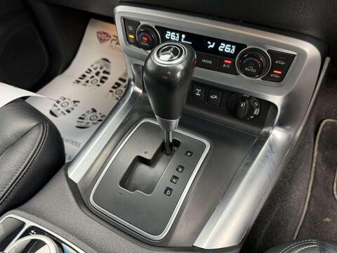 Mercedes-Benz X-Class view 39