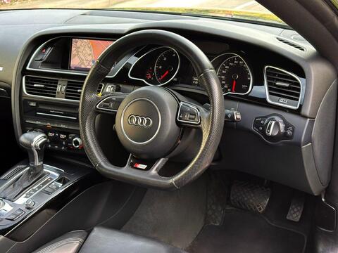 Audi A5 view 12