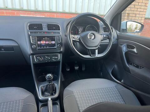 Volkswagen Polo view 21